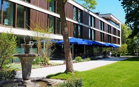 Jugend- Und Familienhotel Augustin